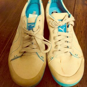 Puma sneakers 💓